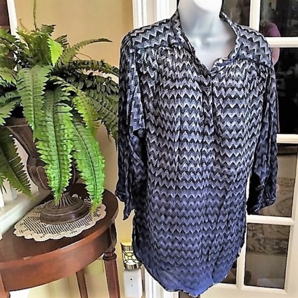 Casual Studio Tops - 💥TAKE 50% OFF💥Long Blouse Like New L XL Casual Studio Tops - 💥TAKE 50% OFF💥Long Blouse Like New L XL